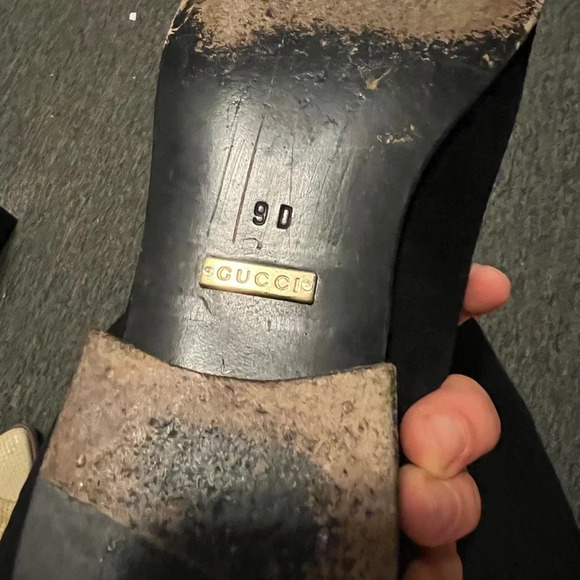 Gucci Black Suede Horse-bit Loafers, size 9 - Picture 9 of 10